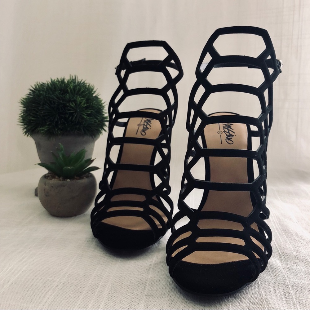 Mossimo Heel Strappy Gladiator Pumps 
Sandals